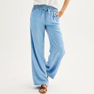 High Rise Wide Leg Chambray Denim Pant - Large - NWT